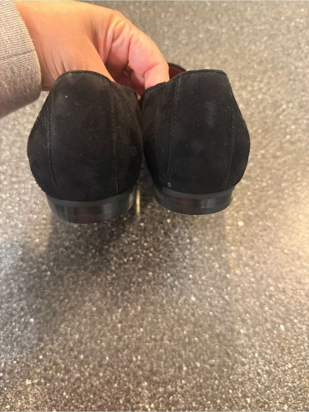 Vionic Black Suede Women's Willa Slip-On Loafers - size 8